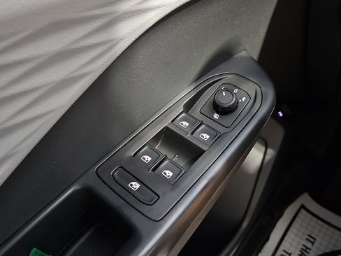 Certified 2024 Volkswagen Taos S AWD/4WD image 12