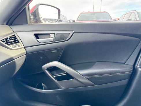 Used 2016 Hyundai Veloster Turbo w/ Option Group 04 image 23