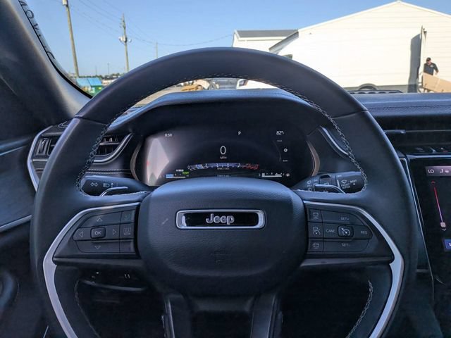 Used 2024 Jeep Grand Cherokee Limited 4xe AWD/4WD image 16