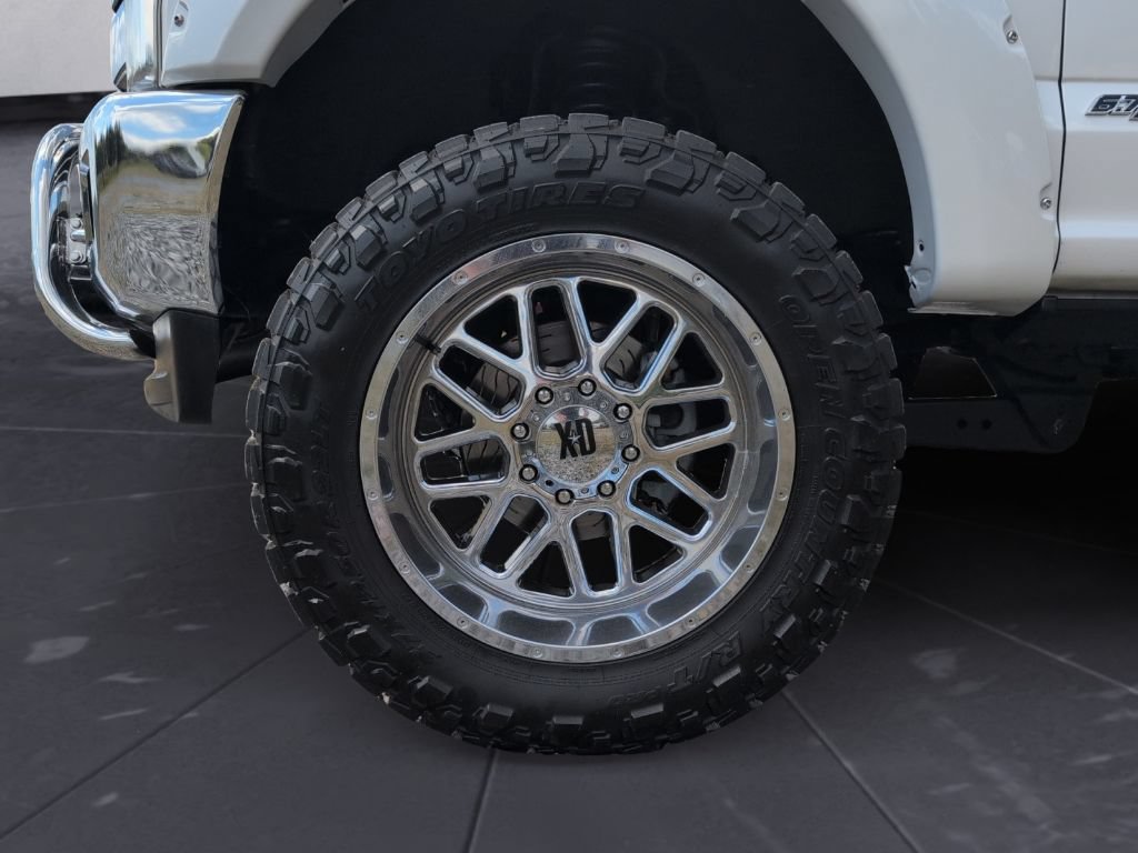 Used 2017 Ford F250 Lariat w/ Chrome Package AWD/4WD image 24