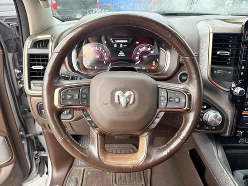 Used 2025 RAM 1500 Limited AWD/4WD image 25