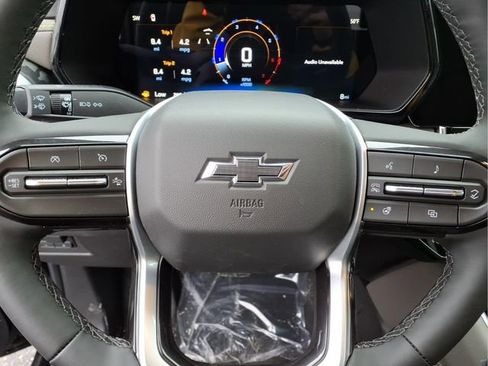 New 2026 Chevrolet Colorado ZR2 w/ Technology Package image 13