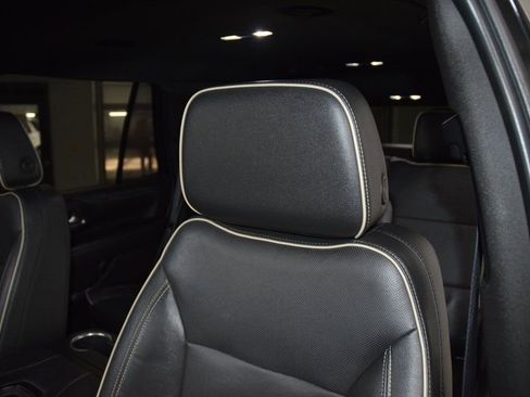 Used 2021 GMC Yukon SLT image 37