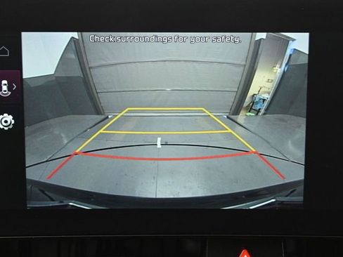 Used 2023 Kia Sportage SX image 17