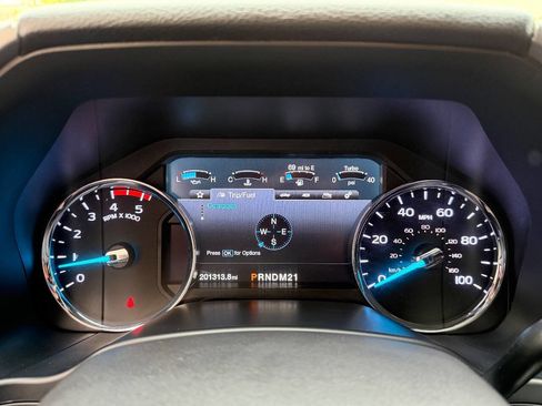 Used 2019 Ford F250 Platinum w/ Platinum Ultimate Package image 54