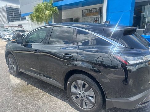 Used 2025 Nissan Murano SL AWD/4WD image 8