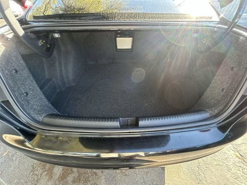 Used 2012 Volkswagen Jetta SE FWD image 21