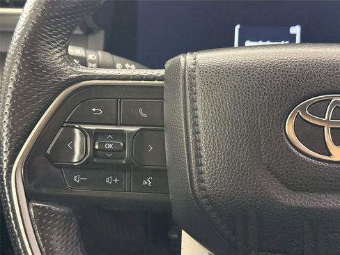 Certified 2024 Toyota Tacoma TRD Sport image 17