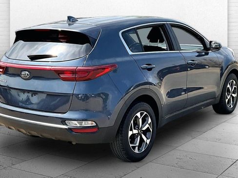 Used 2022 Kia Sportage LX FWD image 5