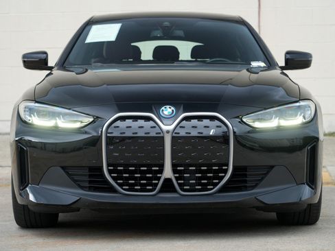 Used 2023 BMW i4 eDrive35 w/ Parking Assistance Package RWD image 5