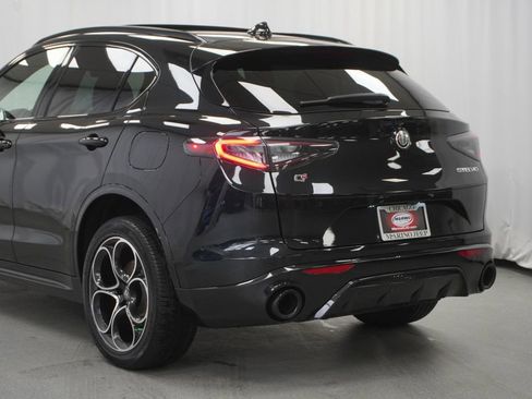 Used 2024 Alfa Romeo Stelvio Veloce AWD/4WD image 16