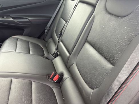 Used 2023 Chevrolet Bolt EUV Premier w/ Sun & Sound Package image 16