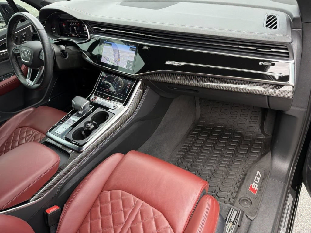 Used 2024 Audi SQ7 Premium Plus AWD/4WD image 8