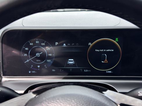 Used 2024 Kia Seltos S image 17