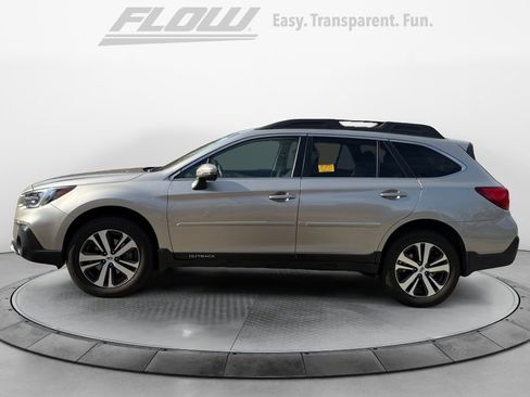 Used 2018 Subaru Outback 3.6R Limited image 5