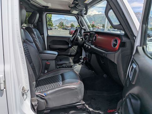 Used 2021 Jeep Gladiator Rubicon AWD/4WD image 33