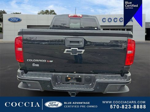 Used 2019 Chevrolet Colorado Z71 w/ Z71 Midnight Edition image 5