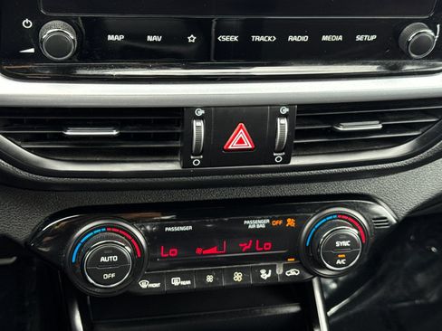 Used 2023 Kia Forte GT-Line w/ GT-Line Technology Package FWD image 19
