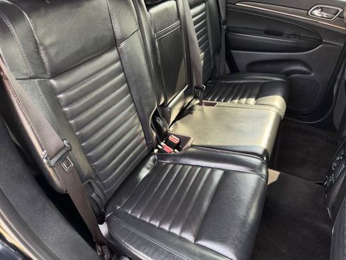 Used 2019 Jeep Grand Cherokee Limited X image 41