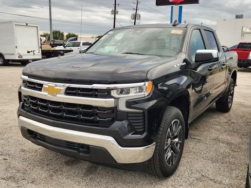 Used 2023 Chevrolet Silverado 1500 LT image 3