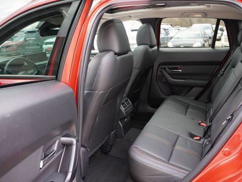 Used 2025 MAZDA CX-50 AWD 2.5 S w/ Premium Plus Pkg image 16