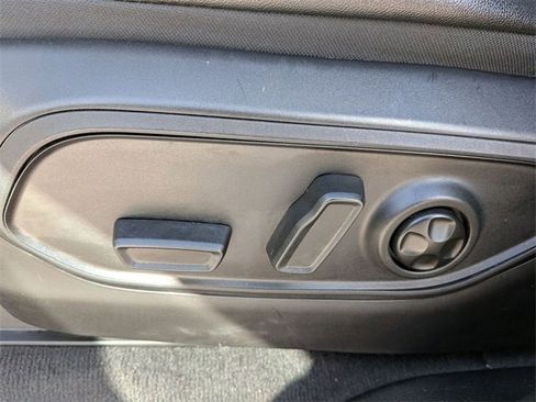 Certified 2024 Jeep Grand Cherokee L Laredo image 13