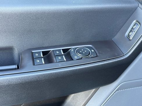 Used 2023 Ford F250 XL w/ FX4 Off-Road Package AWD/4WD image 11