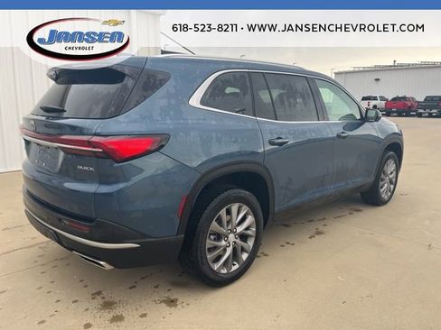 Used 2025 Buick Enclave Preferred FWD image 6