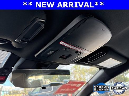 Used 2025 Toyota Camry SE image 13