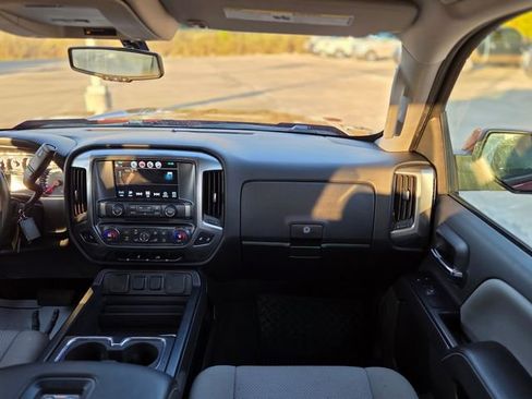 Used 2018 Chevrolet Silverado 1500 LT w/ Texas Edition image 18