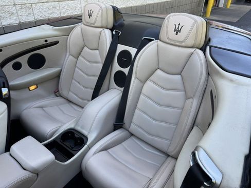 Used 2019 Maserati GranTurismo Sport RWD image 17