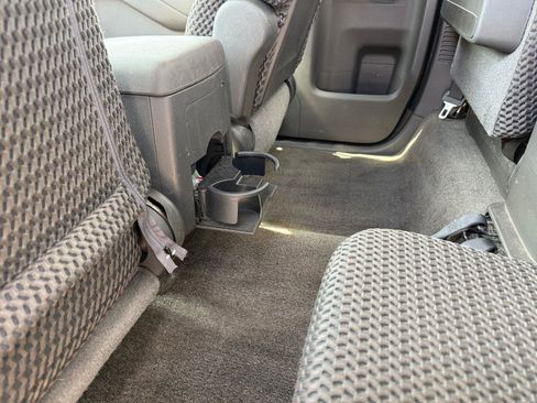 Used 2014 Nissan Frontier SV w/ SV Value Truck Package image 13