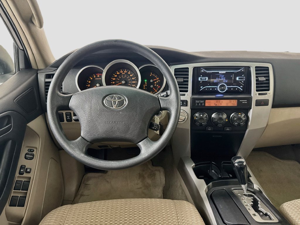Used 2007 Toyota 4Runner SR5 AWD/4WD image 21