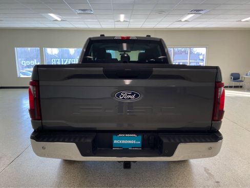 Used 2025 Ford F150 XLT w/ Equipment Group 301A Standard image 8