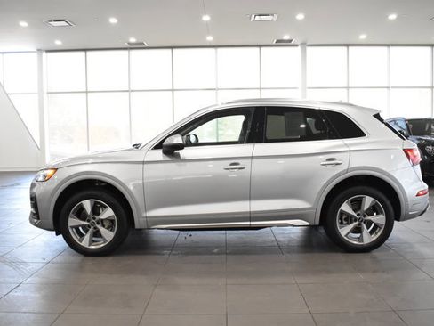 Used 2023 Audi Q5 2.0T Premium Plus w/ Premium Plus Package image 7