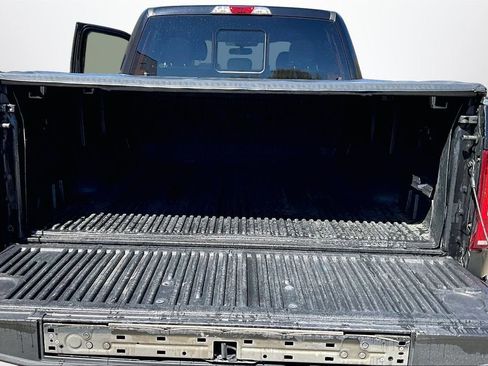 Used 2019 Ford F150 XLT w/ Equipment Group 302A Luxury AWD/4WD image 7