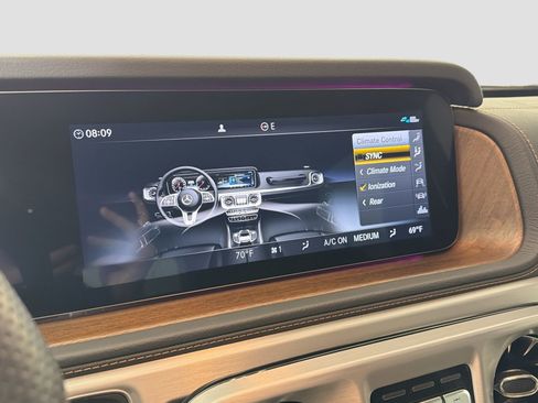 Used 2024 Mercedes-Benz G 63 AMG 4MATIC image 16