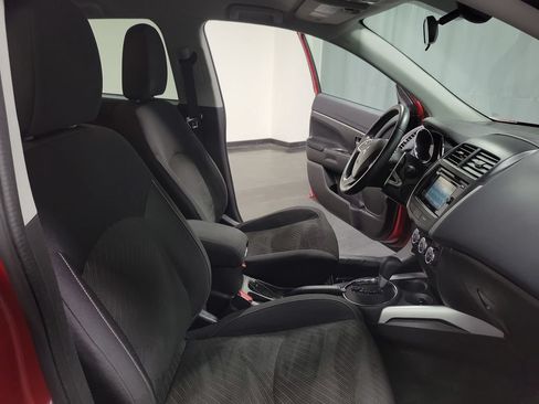 Used 2014 Mitsubishi Outlander Sport SE FWD image 29