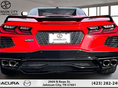 Used 2021 Chevrolet Corvette Stingray w/ Z51 Performance Package image 4