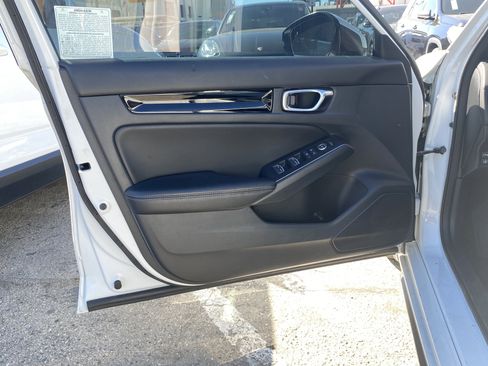 Used 2022 Honda Civic Sport Touring image 18