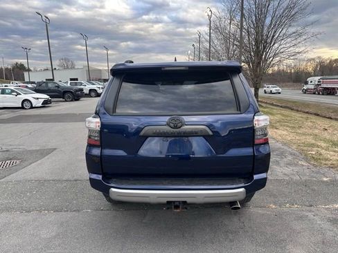 Used 2023 Toyota 4Runner TRD Off-Road Premium w/ Moonroof Package image 4