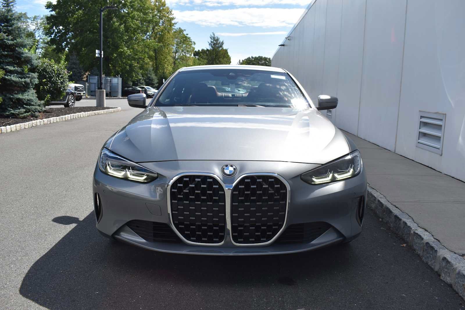 Used 2024 BMW 430i xDrive Coupe w/ Premium Package AWD/4WD image 2
