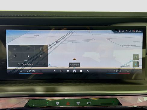 New 2026 BMW i7 xDrive60 w/ Executive Package image 17