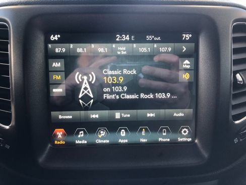 Used 2018 Jeep Compass Trailhawk w/ Navigation Group image 26