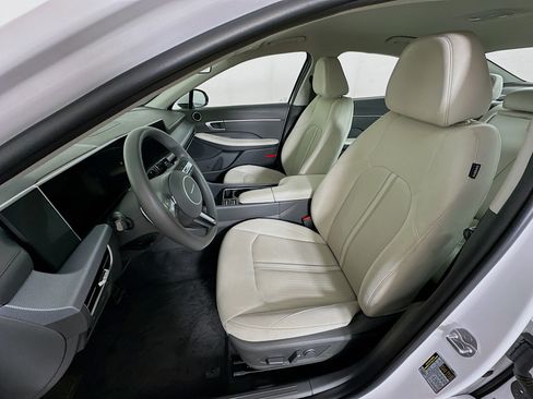 Used 2025 Hyundai Sonata SEL image 13