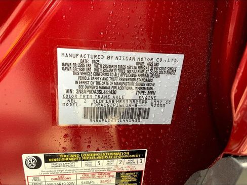 Used 2025 Nissan Kicks SR FWD image 14