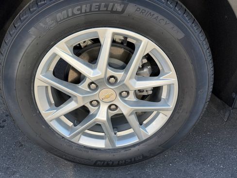 Used 2023 Chevrolet Equinox LT image 27