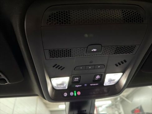 Certified 2023 Cadillac XT5 Premium Luxury image 14