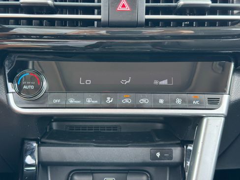 Used 2021 Kia Seltos EX image 26