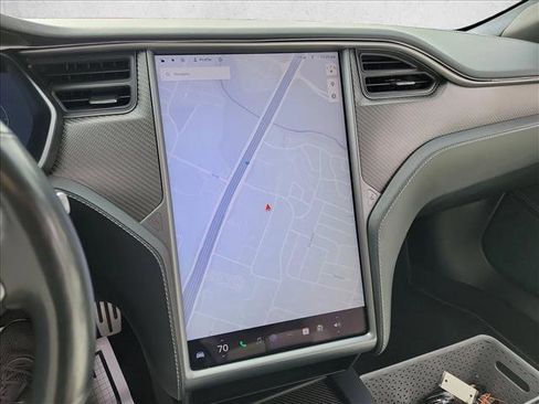 Used 2020 Tesla Model S Performance image 21